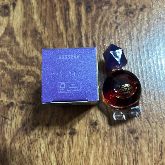 - Viktor & Rolf Mini(New) - Picture 4 of 6